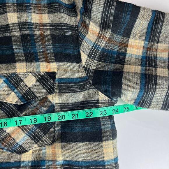 Gifts of Fortune Tomahawk Quilted Plaid Flannel Jacket Long Sleeve Button Up L - Picture 9 of 16